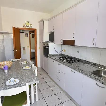 Apartment Quadrilocale Ciliegio - Centralissimo, Vicino Al Mare