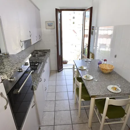 Apartment Quadrilocale Ciliegio - Centralissimo, Vicino Al Mare *